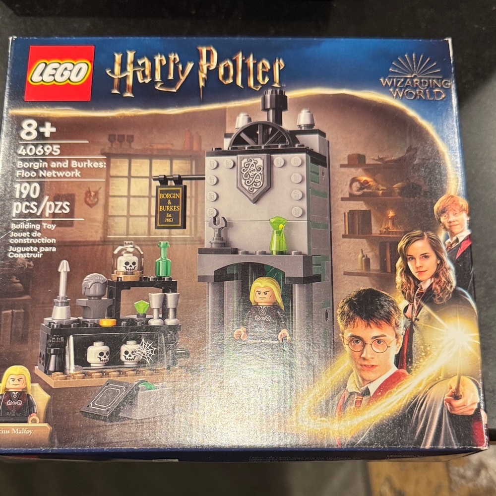 LEGO Harry Potter Borgin and Burkes Set - Black and Green